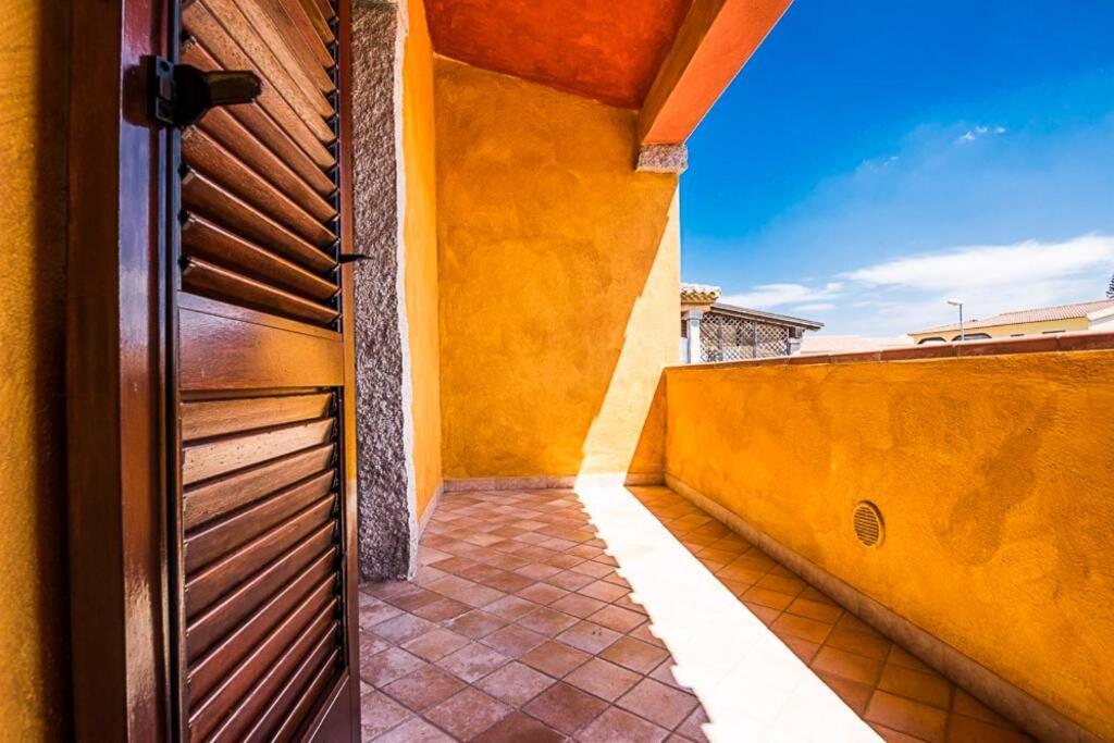Villa Molly San Teodoro  Exterior photo