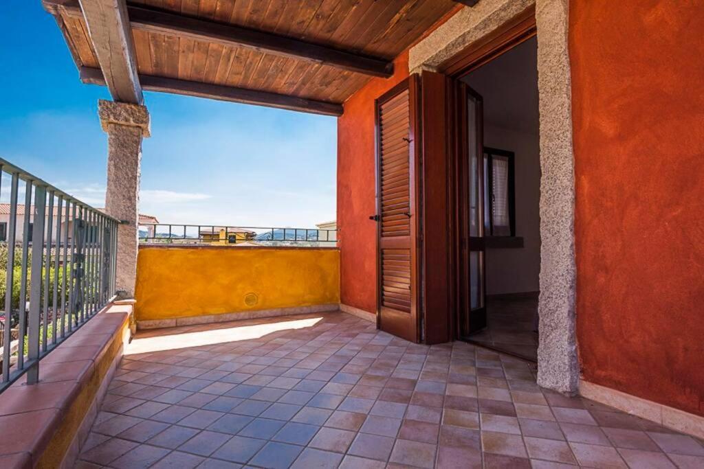Villa Molly San Teodoro  Exterior photo
