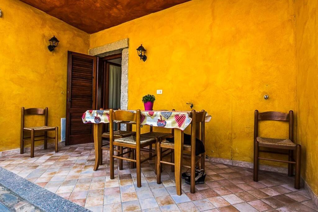 Villa Molly San Teodoro  Exterior photo